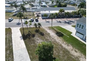 11210 Bayside Lane, Fort Myers Beach, FL 33931 - MLS#225084442