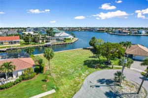 950 Plum Court, Marco Island, FL 34145 - MLS#225084463