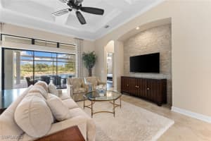 8828 Savona Court, Naples, FL 34119 - MLS#225084468