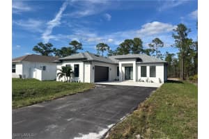 2930 37th Avenue Ne 37th Avenue Ne Ave Ne, Naples