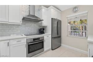 1714 Kings Lake Boulevard, Naples, FL 34112 - MLS#225084504