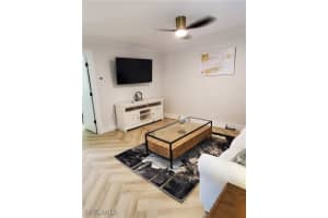 975 9th Avenue, Naples, FL 34102 - MLS#225084519