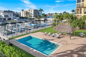 910 Panama Court, Marco Island, FL 34145 - MLS#225084537