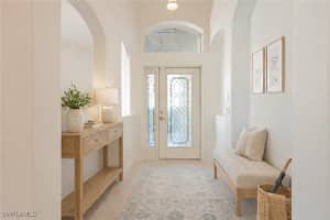 2103 Crestview Way, Naples, FL 34119 - MLS#225084558