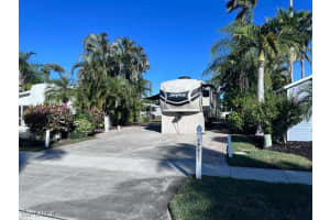 1687 Diamond Lake Circle, Naples, FL 34114 - MLS#225084604