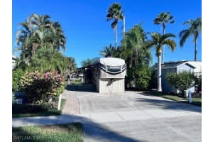 1687 Diamond Lake Circle, Naples, FL 34114 - MLS#225084604