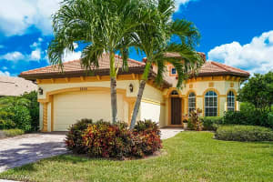 6534 Caldecott Drive, Naples, FL 34113 Sold 03/10/26