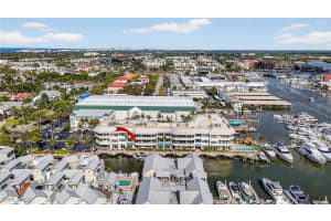 909 10th Street, Naples, FL 34102 - MLS#225084664