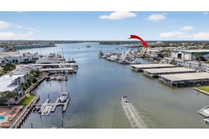 909 10th Street, Naples, FL 34102 - MLS#225084664