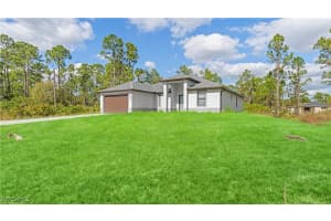 1121 Crocus Street, Lehigh Acres, FL 33974 - MLS#225084692