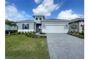 3945 Perseus St, Naples