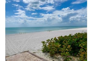 10475 GULF SHORE Drive, Naples, FL 34108-2053 - MLS#225084739