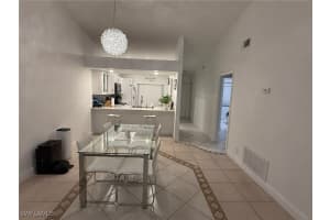 4220 Looking Glass Lane, Naples, FL 34112 - MLS#225084742