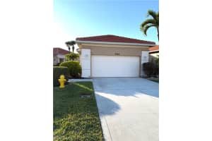 7944 Haven Dr 9, Naples