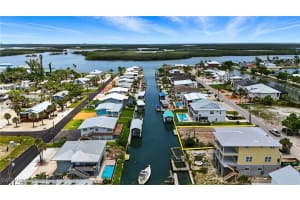 21730 Madera Road, Fort Myers Beach, FL 33931 - MLS#225084757