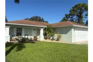 918 Margaret Avenue, Lehigh Acres, FL 33974 - MLS#225084829