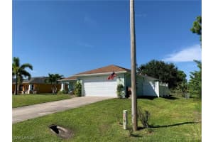 918 Margaret Avenue, Lehigh Acres, FL 33974 - MLS#225084829