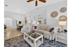 7555 MEADOW LAKES Drive, Naples, FL 34104 - MLS#225084857