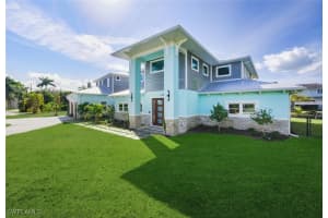 27088 Del Lane, Bonita Springs, FL 34135 - MLS#225084858