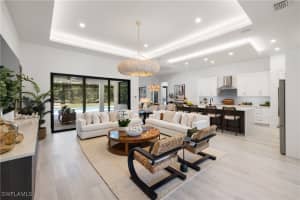 4221 7th Avenue, Naples, FL 34119 - MLS#225084874