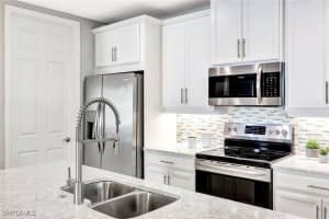 14863 Edgewater Circle, Naples, FL 34114 - MLS#225084892