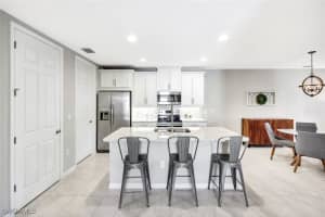 14863 Edgewater Circle, Naples, FL 34114 - MLS#225084892