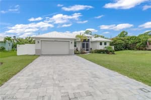 4641 Santiago Lane, Bonita Springs, FL 34134 - MLS#225084907