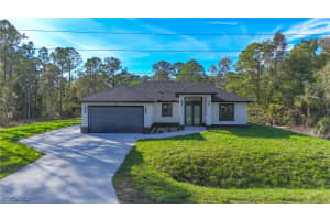 809 Williams Avenue, Lehigh Acres, FL 33972 - MLS#225084908