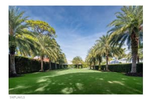 247 6th Street, Naples, FL 34102 - MLS#225084918