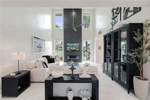 1045 Cottonwood Court, Marco Island, FL 34145 - MLS#225084920