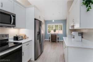 6730 Beach Resort Drive, Naples, FL 34114 - MLS#225084934