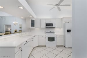 6660 Beach Resort Drive, Naples, FL 34114 - MLS#225084937