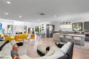 544 Tierra Mar Lane, Naples, FL 34108 - MLS#225084941