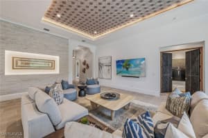 2243 Residence Circle, Naples, FL 34105 - MLS#225084949