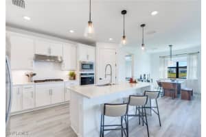 20419 Pebble Glen Drive, Estero, FL 33928 - MLS#225084956