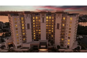 4142 Bay Beach Lane, Fort Myers Beach, FL 33931 - MLS#225084971