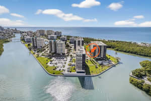 17 Bluebill Avenue, Naples, FL 34108 - MLS#225085006