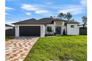 2400 Conroy Avenue, Lehigh Acres, FL 33971 - MLS#225085023