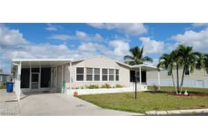 4700 Tahiti Dr, Bonita Springs