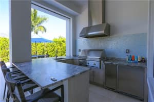 3123 Crayton Road, Naples, FL 34103 - MLS#225085069