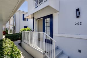 7087 Barrington Circle, Naples, FL 34108 - MLS#225085098