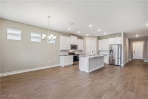 17899 SHADE TREE Loop, Punta Gorda, FL 33982 - MLS#225085111