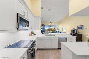 750 Bentwater Circle, Naples, FL 34108 - MLS#225085112