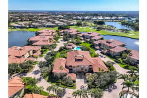 1840 Les Chateaux Blvd 302, Naples