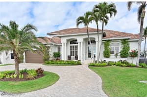 271 Bayview Avenue, Naples, FL 34108 - MLS#225085123