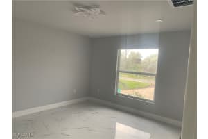 3211 43 Street, Lehigh Acres, FL 33976 - MLS#225085165