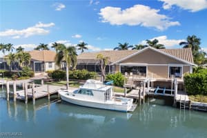 212 Windbrook Court, Marco Island, FL 34145 - MLS#225085170