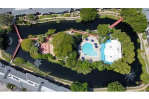 600 Neapolitan Way, Naples, FL 34103 - MLS#225085183