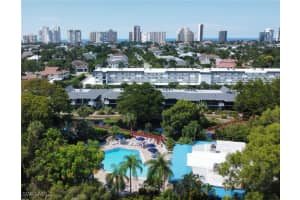 600 Neapolitan Way, Naples, FL 34103 - MLS#225085183