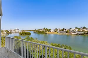 5801 Cape Hickory Court, Bonita Springs, FL 34134 - MLS#225085200